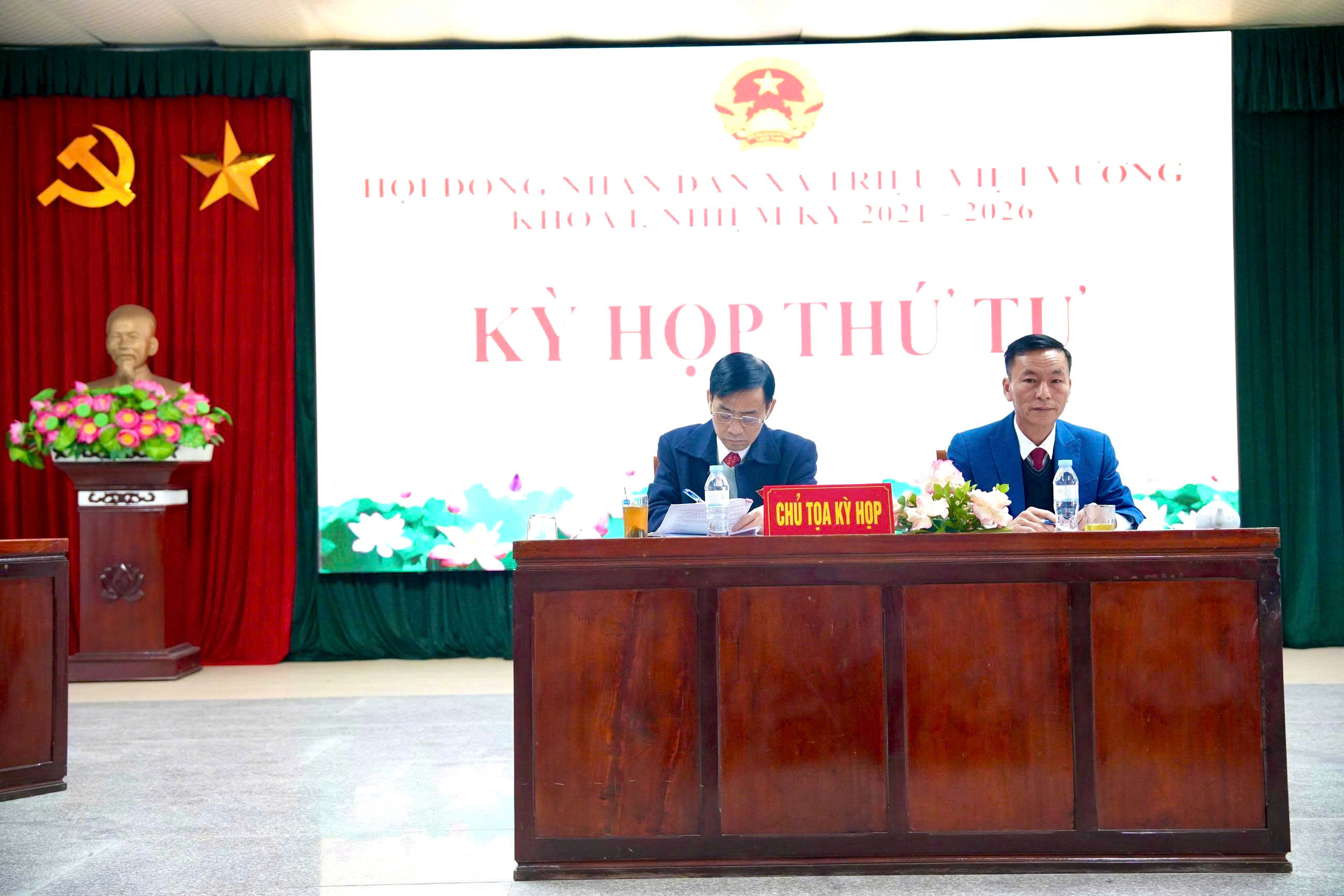 XÃ TRIỆU VIỆT VƯƠNG TỔ CHỨC THÀNH CÔNG KỲ HỌP THỨ TƯ, HĐND XÃ KHÓA I, NHIỆM KỲ 2021 – 2026