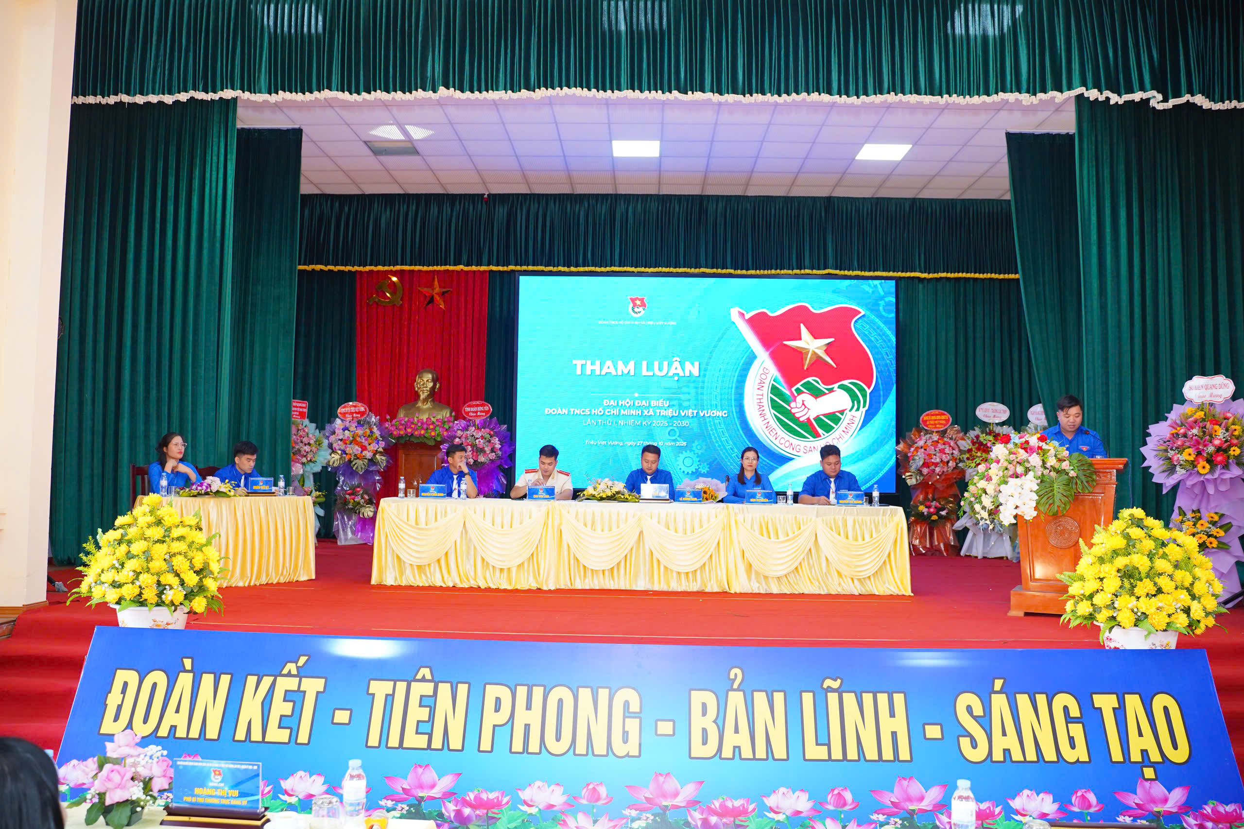 ĐẠI HỘI ĐẠI BIỂU ĐOÀN TNCS HỒ CHÍ MINH XÃ TRIỆU VIỆT VƯƠNG LẦN THỨ I, NHIỆM KỲ 2025 – 2030 THÀNH CÔNG TỐT ĐẸP