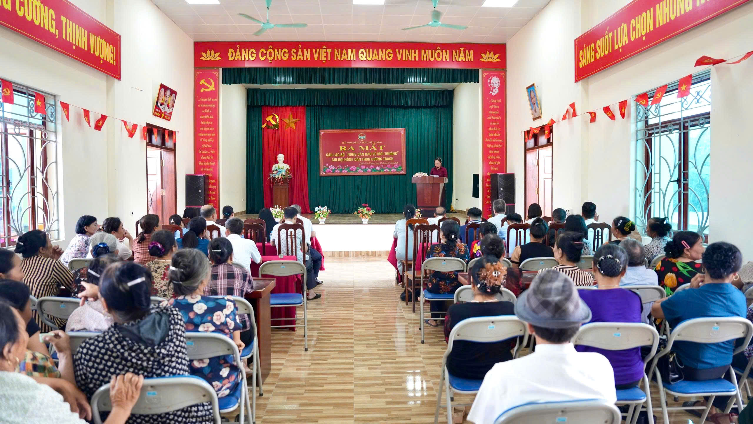 HỘI NÔNG DÂN XÃ TRIỆU VIỆT VƯƠNG RA MẮT CÂU LẠC BỘ “NÔNG DÂN BẢO VỆ MÔI TRƯỜNG”