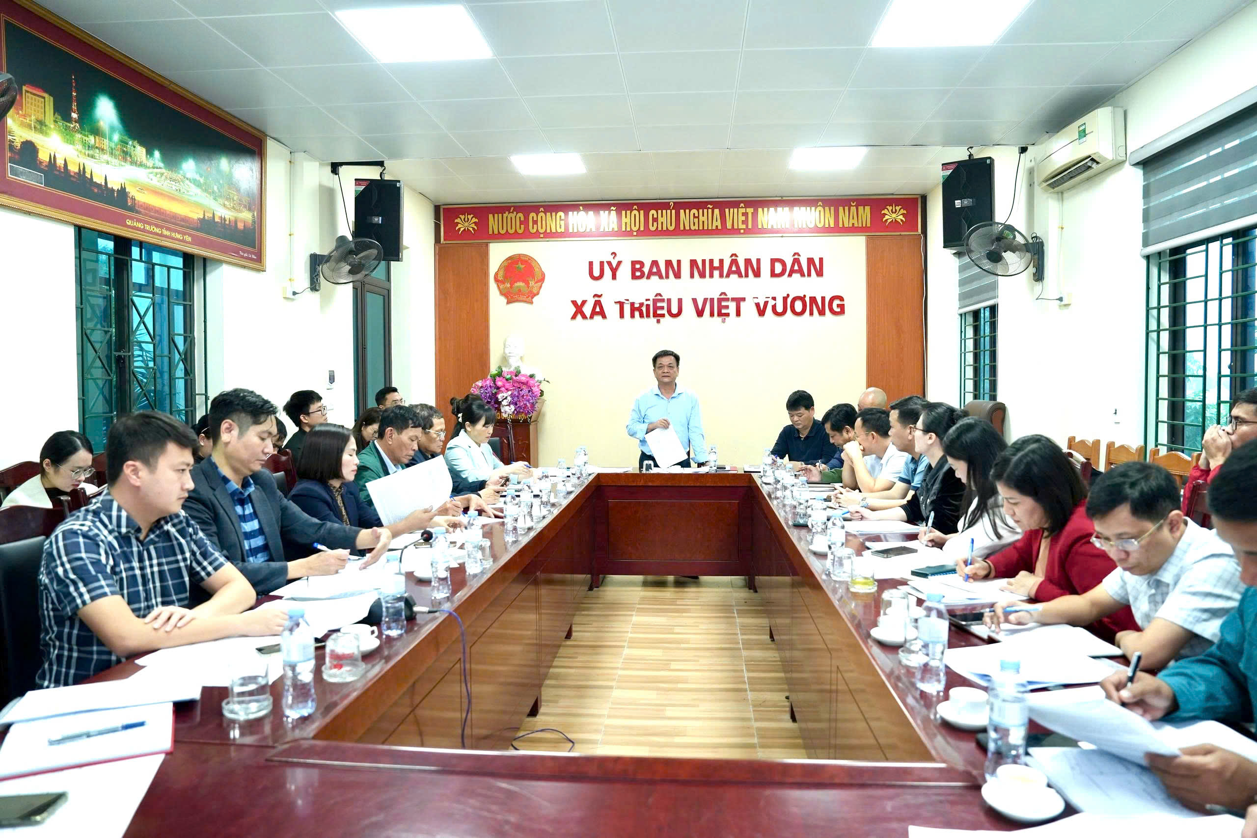 XÃ TRIỆU VIỆT VƯƠNG HỌP TRIỂN KHAI PHƯƠNG ÁN CƯỠNG CHẾ KIỂM ĐẾM BẮT BUỘC VÀ THU HỒI ĐẤT PHỤC VỤ DỰ ÁN KHU NHÀ Ở CHÂU HƯNG – VAQUARIUS
